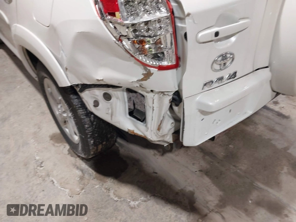 2011 Toyota RAV4 Ltd with VIN 2T3DK4DV3BW045652, listed as a IAAI auction lot 41399253 with 221,225 mi miles. Bid and sale history available at carsss.com. Image 6.