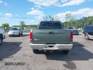 2004 Ford Super Duty F-250 XL with VIN 1FTNW21P84ED54031, listed as a IAAI auction lot 41986759 with 183,292 mi miles. Bid and sale history available at carsss.com. Image 16.
