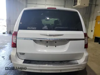 2014 Chrysler Town & Country Touring-L with VIN 2C4RC1CGXER133391, listed as a Copart auction lot 47165895 with 69,324 mi miles and Salvage Title. Bid and sale history available at carsss.com. Image 6.