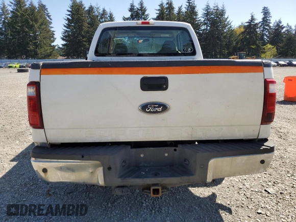 2008 Ford F-250 XL with VIN 1FTSX21538EC93823, listed as a Copart auction lot 55140655 with 341,550 mi miles and Salvage title. Bid and sale history available at DreamBid. Image 6.