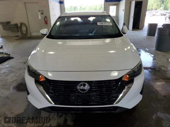 2024 Nissan Sentra SV with VIN 3N1AB8CV2RY390433, listed as a Copart auction lot 59626335 with 5,597 mi miles and Salvage title. Bid and sale history available at DreamBid. Image 5.