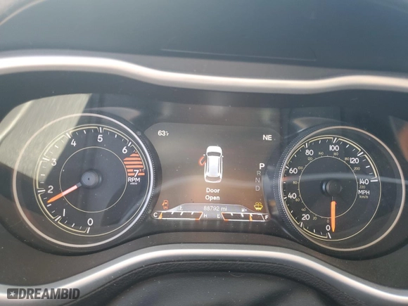 2018 Jeep Cherokee Trailhawk with VIN 1C4PJMBBXJD572091, listed as a Copart auction lot 83634294 with 88,792 mi miles and Salvage Title. Bid and sale history available at carsss.com. Image 9.