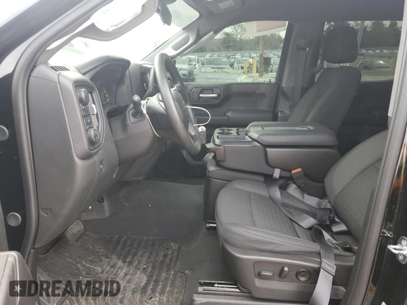 2024 Chevrolet Silverado 1500 Custom Trail Boss with VIN 3GCUDCE83RG218772, listed as a Copart auction lot 44648145 with 8,672 mi miles and Salvage Title. Bid and sale history available at carsss.com. Image 7.