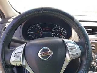2017 Nissan Altima SR with VIN 1N4AL3AP0HN330976, listed as a IAAI auction lot 42378743 with 36,959 mi miles and . Bid and sale history available at DreamBid. Image 7.