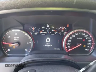 2015 GMC Sierra 2500HD Denali z VIN 1GT120EG3FF135791, wystawiony jako IAAI lot #41854102 z przebiegiem 93 186 mil mil oraz . Historia ofert i sprzedaży dostępna na DreamBid. Obrazek 7.