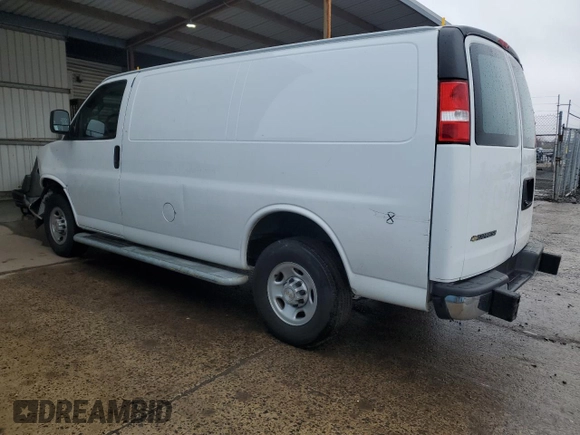 2022 Chevrolet Express Cargo with VIN 1GCWGAFP2N1195696, listed as a Copart auction lot 50023535 with Not provided miles and Clean title. Bid and sale history available at DreamBid. Image 2.