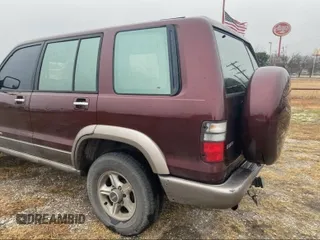 2002 Isuzu Trooper S with VIN JACDS58X727J02138, listed as a IAAI auction lot 41455245 with 186,560 mi miles and . Bid and sale history available at DreamBid. Image 3.