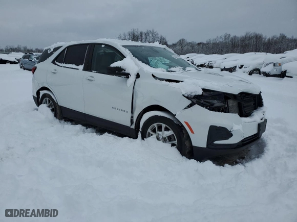 2022 Chevrolet Equinox LS with VIN 3GNAXSEV2NS105601, listed as a Copart auction lot 82583224 with 41,800 mi miles and Salvage Title. Bid and sale history available at carsss.com. Image 4.