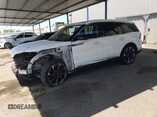 2021 Lincoln Aviator Reserve with VIN 5LM5J7WC9MGL08464, listed as a Copart auction lot 59181695 with 27,830 mi miles and Salvage title. Bid and sale history available at DreamBid. Image 1.