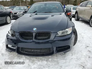 2011 BMW M3 z VIN WBSPM9C52BE698706, wystawiony jako Copart lot #44998075 z przebiegiem 125 818 mil mil oraz Szkoda całkowita • Salvage title. Historia ofert i sprzedaży dostępna na DreamBid. Obrazek 5.