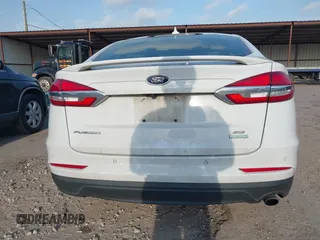 2020 Ford Fusion SE with VIN 3FA6P0HD5LR148104, listed as a IAAI auction lot 42049789 with 88,885 mi miles and . Bid and sale history available at DreamBid. Image 16.