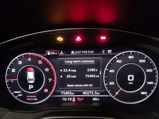 2018 Audi Q5 Premium Plus with VIN WA1BNAFY2J2201427, listed as a IAAI auction lot 42009685 with 75,465 mi miles. Bid and sale history available at carsss.com. Image 7.
