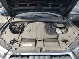 2017 Audi Q7 Premium Plus with VIN WA1LAAF70HD020610, listed as a Copart auction lot 52997525 with 129,215 mi miles and Clean Title. Bid and sale history available at carsss.com. Image 12.