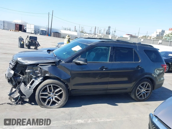 2017 Ford Explorer Sport with VIN 1FM5K8GT8HGD55687, listed as a IAAI auction lot 41692342 with Not provided miles and . Bid and sale history available at DreamBid. Image 14.