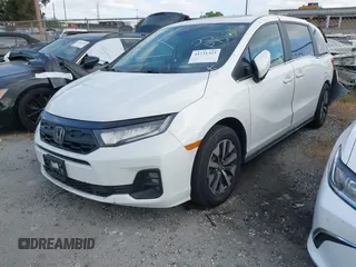 2025 Honda Odyssey EX-L with VIN 5FNRL6H61SB005819, listed as a IAAI auction lot 41731323 with Not Provided miles and . Bid and sale history available at DreamBid. Image 18.