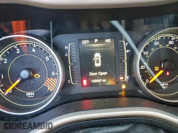 2015 Jeep Cherokee Latitude with VIN 1C4PJMCB8FW734732, listed as a Copart auction lot 43837355 with 132,097 mi miles and Salvage Title. Bid and sale history available at carsss.com. Image 9.