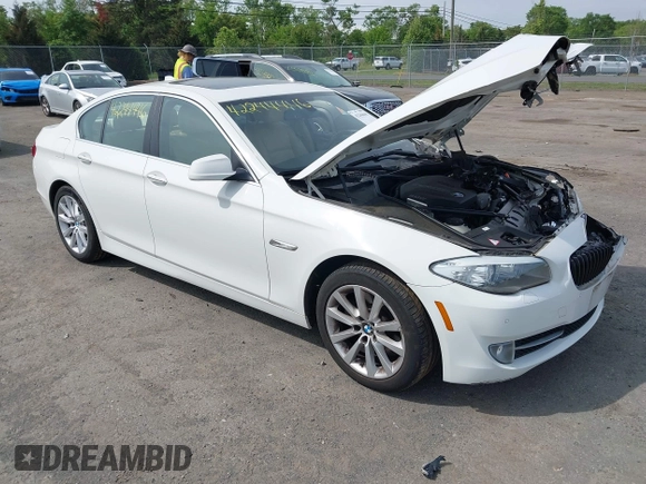2013 BMW 5 Series 528i xDrive with VIN WBAXH5C54DD107317, listed as a IAAI auction lot 42244446 with 47,858 mi miles and . Bid and sale history available at DreamBid. Image 1.