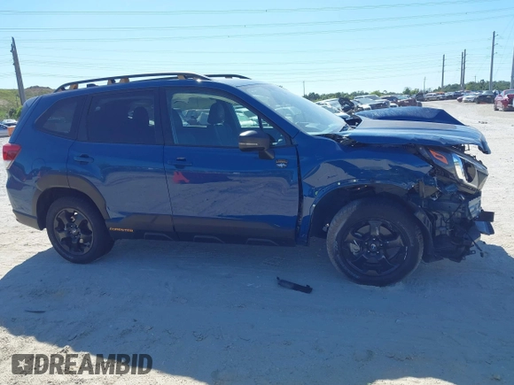 2024 Subaru Forester Wilderness with VIN JF2SKAJC3RH504740, listed as a IAAI auction lot 41822589 with 6,582 mi miles. Bid and sale history available at carsss.com. Image 13.