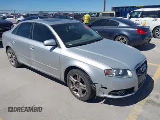 2008 Audi A4 2.0T with VIN WAUAF78E08A008078, listed as a IAAI auction lot 41723300 with 176,563 mi miles. Bid and sale history available at carsss.com. Image 1.