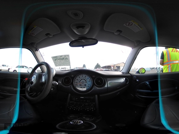 2003 MINI Hardtop with VIN WMWRC33493TC45557, listed as a IAAI auction lot 41868476 with 114,848 mi miles and . Bid and sale history available at DreamBid. Image 20.