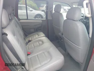 2004 Ford Explorer XLT z VIN 1FMZU73K44UC37215, wystawiony jako IAAI lot #42685315 z przebiegiem 150 542 mil mil oraz . Historia ofert i sprzedaży dostępna na DreamBid. Obrazek 8.