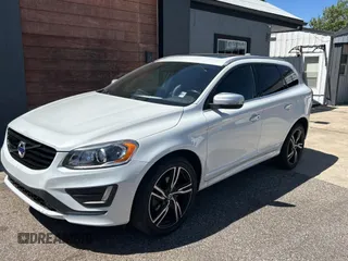 2017 Volvo XC60 R-Design with VIN YV449MRS8H2035952, listed as a Copart auction lot 50250945 with 80,239 mi miles and Clean title. Bid and sale history available at DreamBid. Image 2.