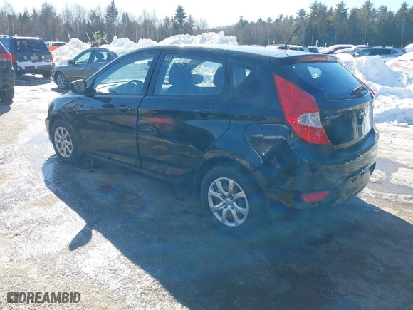 2013 Hyundai Accent GS with VIN KMHCT5AE9DU082462, listed as a IAAI auction lot 41642444 with 160,000 mi miles. Bid and sale history available at carsss.com. Image 3.