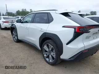 2023 Subaru Solterra Premium с VIN JTMABABA6PA031333, выставлен на аукционе IAAI как лот 42267317 с пробегом 9 961 миль миль и . История ставок и продаж доступна на DreamBid. Изображение 3.