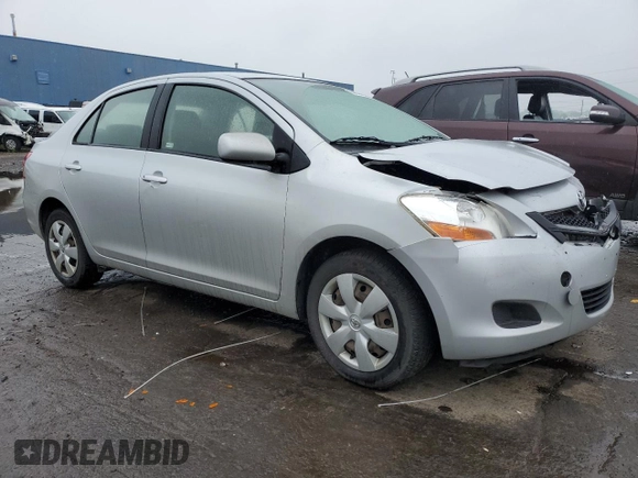 2008 Toyota Yaris with VIN JTDBT923981204412, listed as a Copart auction lot 60044655 with 194,098 mi miles and Clean title. Bid and sale history available at DreamBid. Image 4.