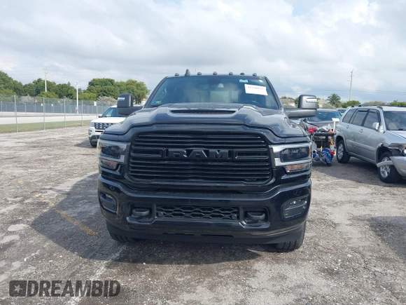 2024 Ram 2500 Laramie z VIN 3C6UR5FL3RG141327, wystawiony jako IAAI lot #41390825 z przebiegiem 8 002 mil mil oraz . Historia ofert i sprzedaży dostępna na DreamBid. Obrazek 12.