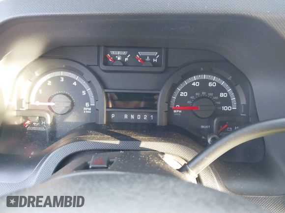 2010 Ford Econoline Passenger XL with VIN 1FBNE3BL2ADA92615, listed as a IAAI auction lot 41059880 with Not provided miles and . Bid and sale history available at DreamBid. Image 15.