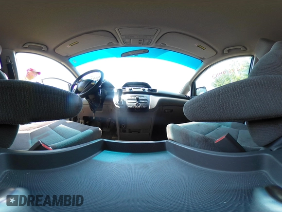 2011 Honda Odyssey EX с VIN 5FNRL5H44BB004530, выставлен на аукционе IAAI как лот 42450443 с пробегом 238 945 миль миль и . История ставок и продаж доступна на DreamBid. Изображение 18.