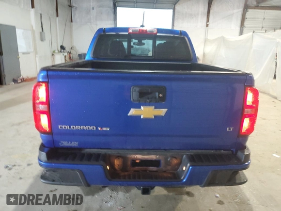 2019 Chevrolet Colorado 4WD LT with VIN 1GCGTCEN6K1137954, listed as a Copart auction lot 57060755 with 32,589 mi miles and Salvage title. Bid and sale history available at DreamBid. Image 6.