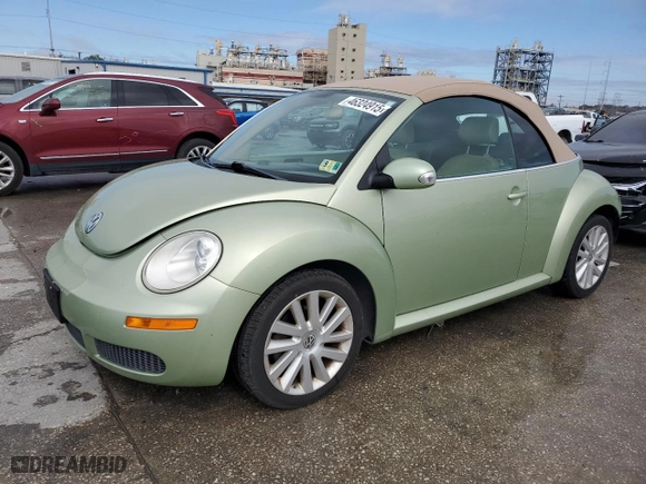 2008 Volkswagen New Beetle Convertible SE with VIN 3VWRG31Y78M415542, listed as a Copart auction lot 46324915 with 75,917 mi miles and Salvage Title. Bid and sale history available at carsss.com. Image 1.