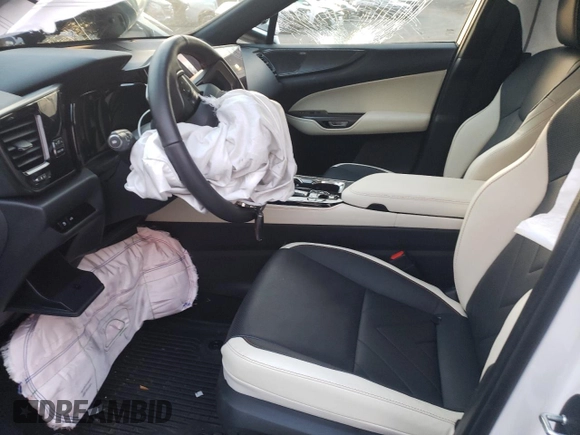 2024 Lexus NX 350 Luxury с VIN 2T2HGCEZ0RC052380, выставлен на аукционе Copart как лот 81920044 с пробегом 4 290 миль миль и Списание • Salvage title. История ставок и продаж доступна на DreamBid. Изображение 7.
