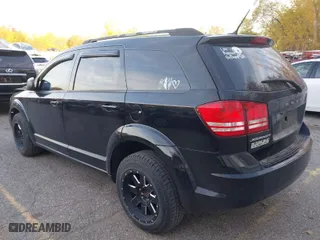 2018 Dodge Journey SE with VIN 3C4PDCAB8JT295146, listed as a IAAI auction lot 40641374 with 112,206 mi miles. Bid and sale history available at carsss.com. Image 3.