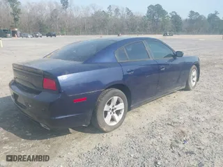 2014 Dodge Charger SE with VIN 2C3CDXBG0EH198297, listed as a IAAI auction lot 41849853 with 157,619 mi miles. Bid and sale history available at carsss.com. Image 4.