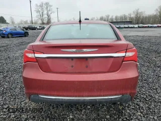 2013 Chrysler 200 LX with VIN 1C3CCBAB1DN691682, listed as a Copart auction lot 45865915 with 113,484 mi miles and Salvage Title. Bid and sale history available at carsss.com. Image 6.