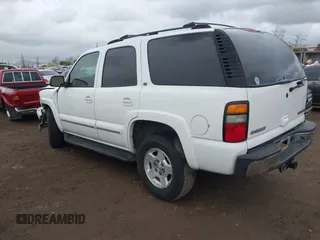 2004 Chevrolet Tahoe LS with VIN 1GNEC13T84J178237, listed as a IAAI auction lot 41742040 with 205,246 mi miles. Bid and sale history available at carsss.com. Image 3.