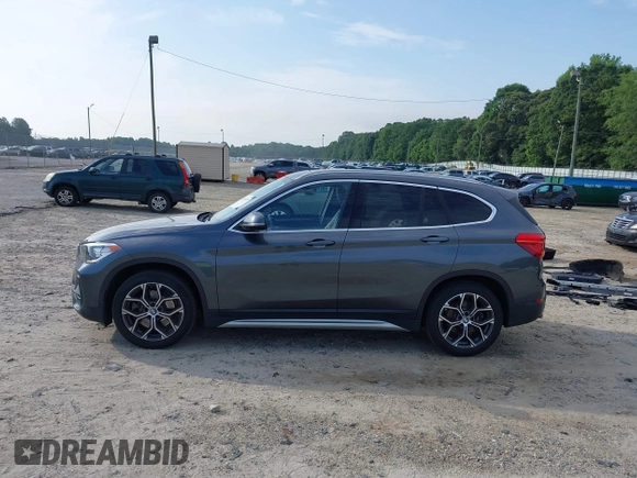 2020 BMW X1 xDrive28i with VIN WBXJG9C08L5R71788, listed as a IAAI auction lot 42604792 with 46,489 mi miles and . Bid and sale history available at DreamBid. Image 15.