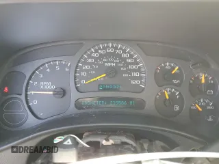 2003 Chevrolet Suburban Z71 z VIN 1GNFK16T83J249213, wystawiony jako Copart lot #58622085 z przebiegiem 239 586 mil mil oraz Czysty tytuł • Clean title. Historia ofert i sprzedaży dostępna na DreamBid. Obrazek 9.