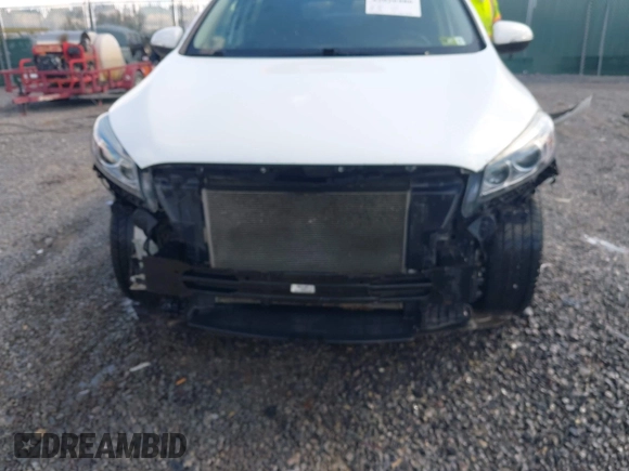2016 Kia Sorento LX z VIN 5XYPGDA55GG179314, wystawiony jako IAAI lot #42026486 z przebiegiem 116 774 mil mil oraz . Historia ofert i sprzedaży dostępna na DreamBid. Obrazek 6.