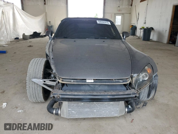 2005 Honda S2000 z VIN JHMAP21495S004569, wystawiony jako Copart lot #59552415 z przebiegiem 86 276 mil mil oraz Czysty tytuł • Clean title. Historia ofert i sprzedaży dostępna na DreamBid. Obrazek 5.