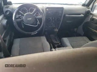 2007 Jeep Wrangler Unlimited Sahara с VIN 1J4GA591X7L158014, выставлен на аукционе Copart как лот 55201105 с пробегом 162 797 миль миль и Списание • Salvage title. История ставок и продаж доступна на DreamBid. Изображение 8.