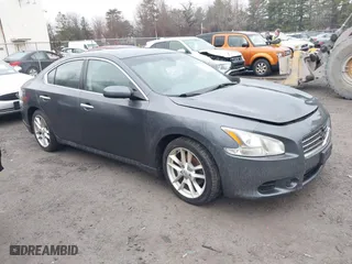 2009 Nissan Maxima 3.5 SV w/Sport Pkg with VIN 1N4AA51E19C818847, listed as a IAAI auction lot 41866300 with 172,446 mi miles. Bid and sale history available at carsss.com. Image 1.