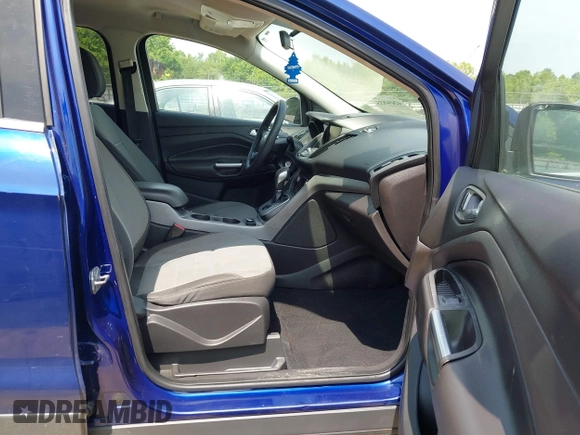 2014 Ford Escape SE z VIN 1FMCU0GXXEUB21280, wystawiony jako IAAI lot #42494933 z przebiegiem 153 131 mil mil oraz . Historia ofert i sprzedaży dostępna na DreamBid. Obrazek 5.