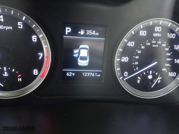 2018 Hyundai Sonata SE with VIN 5NPE24AFXJH657421, listed as a IAAI auction lot 41721454 with 123,761 mi miles. Bid and sale history available at carsss.com. Image 15.