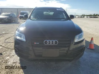 2016 Audi SQ5 Premium Plus with VIN WA1CCAFP8GA029260, listed as a Copart auction lot 82576794 with 105,941 mi miles and Salvage Title. Bid and sale history available at carsss.com. Image 5.