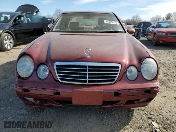 2000 Mercedes-Benz E-Class with VIN WDBJF65J6YB052254, listed as a Copart auction lot 49375555 with 96,015 mi miles and Salvage Title. Bid and sale history available at carsss.com. Image 5.