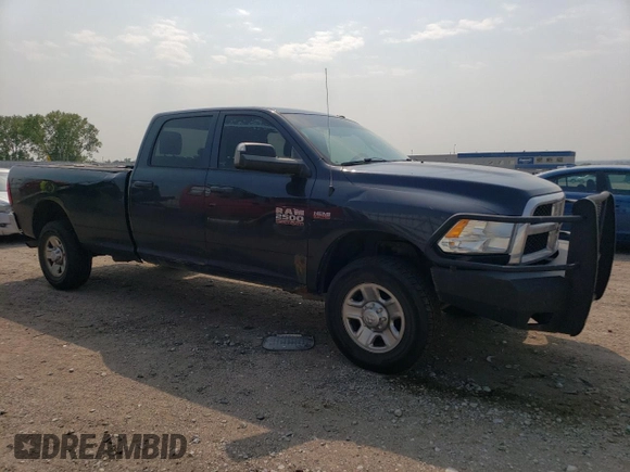 2014 Ram 2500 Tradesman with VIN 3C6UR5HJ1EG147522, listed as a Copart auction lot 68438664 with 189,134 mi miles and Salvage Title. Bid and sale history available at carsss.com. Image 4.